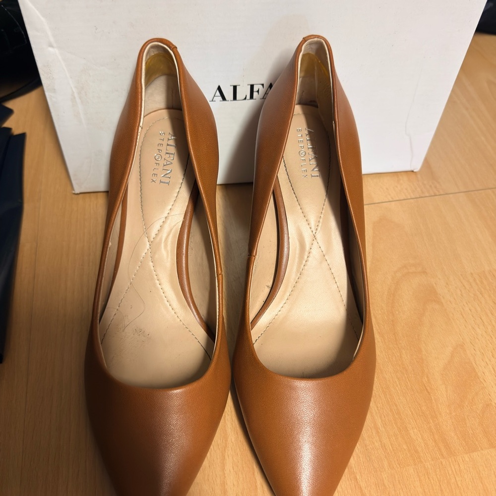 Alfani Cognac Pointed-Toe Leather Pumps
